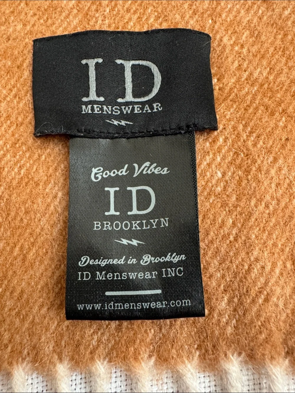 ID Menswear NY Wool & Cashmere Gradient Plaid Men's Scarf in Gray and Brown NEW